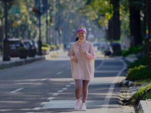 Gina Arviana, Lari Sebagai Bentuk Kegiatan Positif dan Mendapat Keluarga Baru