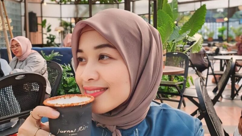 Santi Damayanti, Tips Agar Selalu Kreatif Adalah AMR ( Amati, Research Make it Better)