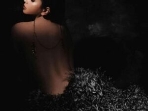 Anastasia: Jangan Merasa Diri Kita Tak Sempurna, Kita Berharga di Orang Yang Tepat.