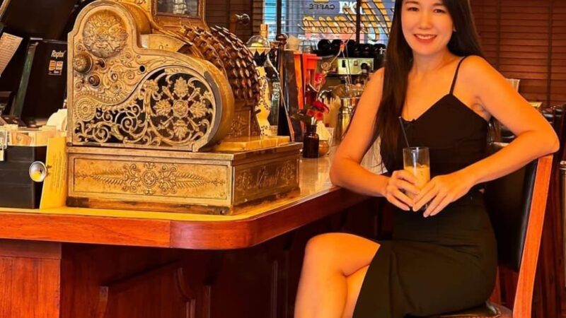 Sani Natalia, Spread Love, Don’t Hate !