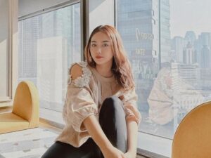 Almira Vania: Tahun 2024 Berani Untuk Perspektif, Habits Baru Tetapi Jangan Lupa Bersyukur