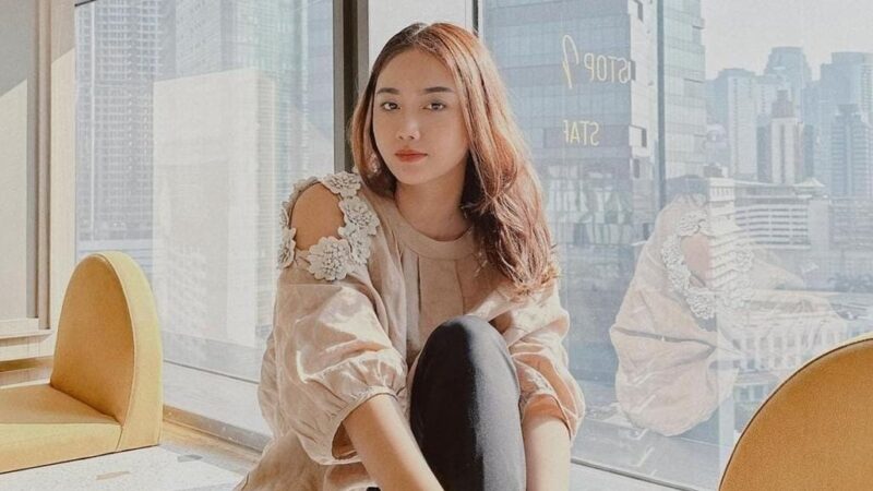 Almira Vania: Tahun 2024 Berani Untuk Perspektif, Habits Baru Tetapi Jangan Lupa Bersyukur