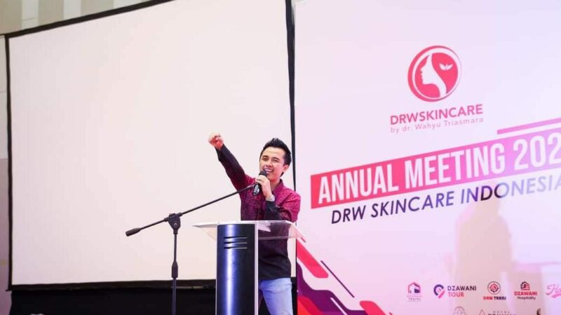Gelar Annual Meeting 2023, DRW Skincare Masuki Era Transformasi & Inspirasi Dari Jamil Azzaini