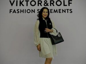 Sisca Eisbein, Open Mind Ilmu Baru Agar Kita Maju dan Berwawasan Luas