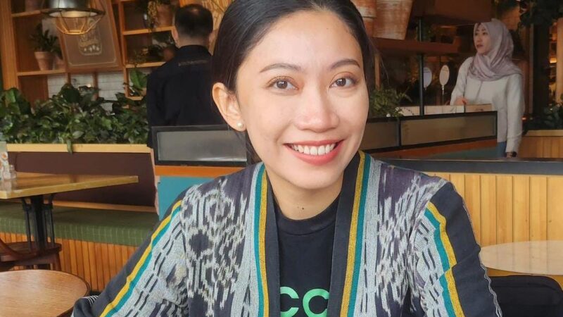 Miss Naya, Jangan Letih Berbagi Kasih untuk Mereka yang Membutuhkan