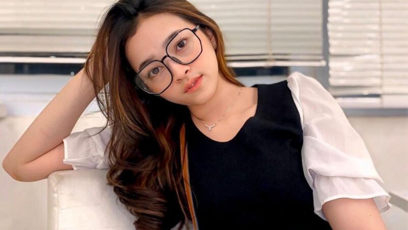 Sasa Andriyani, Senantiasa Muliakan Ortu dan Ikhtiar Permudah Hidup Orang Lain