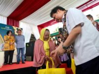 Kunjungi Magelang & Purworejo, Airlangga Membawa Misi Kesejahteraan, Emosional & Kemenangan di Pilbup 2024