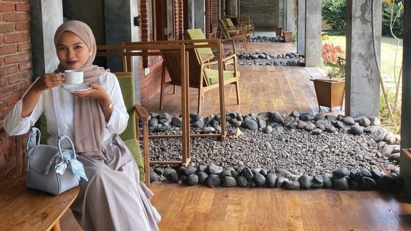 Ritma Halim, Kehangatan Keluarga Sangat Berharga dan Sulit Tergantikan!