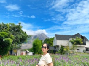 Bety Sumihar, Tetaplah Terlihat Cantik Walau Hati Kita Sedang Tidak Baik-baik