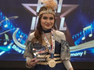 Bella Netania Alvarez, Jadi Wanita Tak Hanya Berani Bermimpi Tapi Mengejarnya