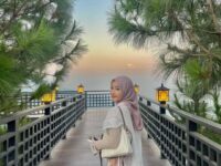 Siti Nur Rahmalia R.P. S.Tr.Ak: Your Life With Love, Just Start From The End