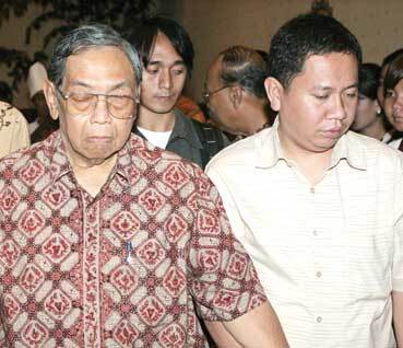 Sulaiman: Pak Mahfud Itu Orang Baik, & Berintegritas, Semoga Mampu Benahi Negeri Ini, Kata Gus Dur.