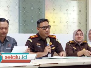 Kejari Surabaya Lampaui Target PNBP 2025 hingga 300 Persen, Realisasi Rp10 Miliar