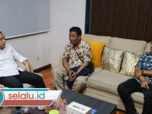 Tegas! Wali Kota Eri Skors Oknum Pungli Wira Wiri dan Angkat Korban Jadi Helper