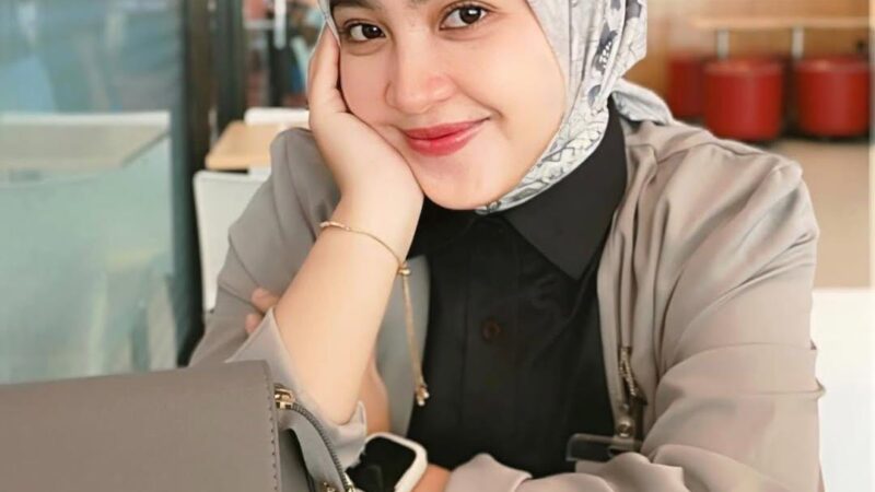 Anggun Nikmatia, Senyum Adalah Sebentuk Ibadah Sederhana dari Kebahagiaan dan Dapat Menyebar Ke Lainnya