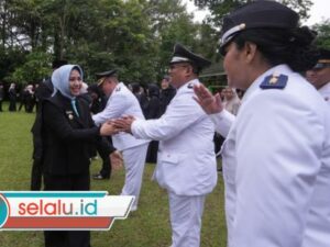 Wali Kota Mojokerto Lantik 78 Pejabat di Kawasan Tugu SA Tidar