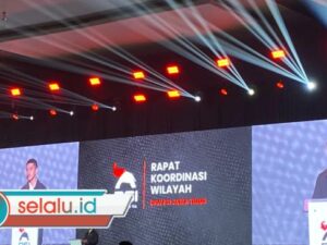 Kaesang Merinding Lihat PSI Jatim Usai Uji Kinerja Ketua Wilayah