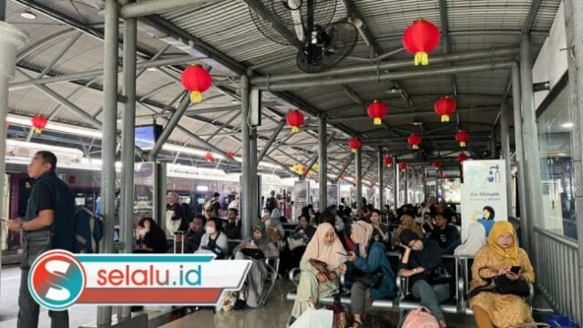 Dampak Banjir Belum Pulih, Lima KA Jarak Jauh dari Surabaya Dibatalkan