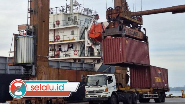 Arus Peti Kemas TPK Bagendang Tumbuh 4 Persen Sepanjang 2025