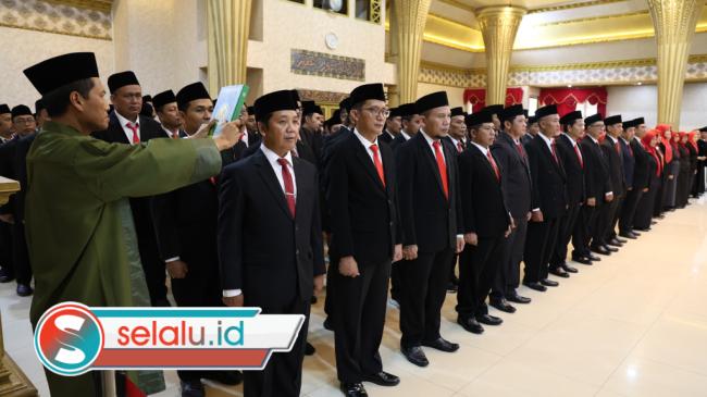Gus Fawait Kukuhkan 190 Pejabat, 2026 Jadi Tahun Pembuktian Kinerja