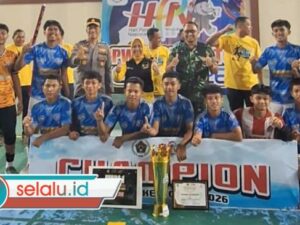Turnamen Futsal PWI, SMPN 1 Kota Mojokerto Raih Juara Pertama