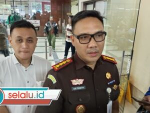 Restorative Justice, Kejari Surabaya Damaikan 8 Tersangka Pindah Hasil Kejahatan