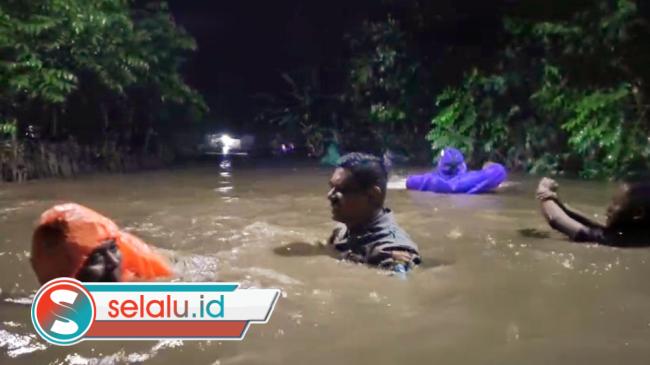 Diguyur Hujan Deras, Dua Desa di Probolinggo Terendam Banjir