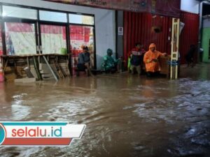 Hujan Meluas, Delapan Kecamatan di Probolinggo Terendam Banjir