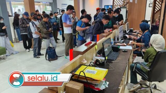 Jalur KA Utara Terendam Banjir, 7 Kereta dari Surabaya Dibatalkan, Ratusan Penumpang Refund