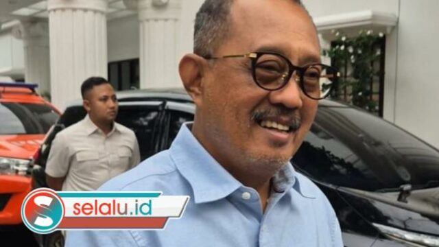 Kelakar Wawali Surabaya Armuji saat Diperiksa Dalam Kasus Bimtek