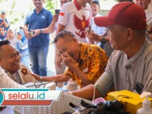 Jelang HUT ke-18, Gerindra Surabaya Gelar Cek Kesehatan Gratis pada Lansia 