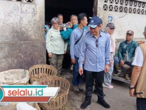 Sidak ke Pasar Wonokromo, Menteri LH: Adipura Surabaya Perlu Dikoreksi 