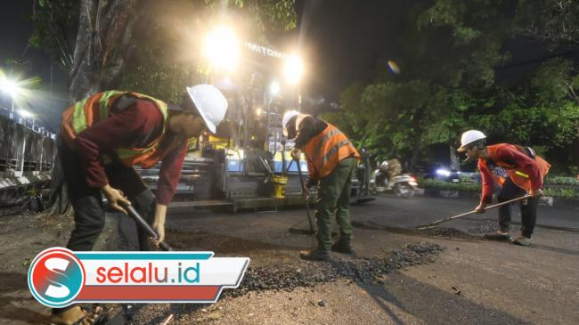 Selama Ramadan, Pemkot Tambah Tim untuk Perbaikan Jalan Berlubang di Surabaya