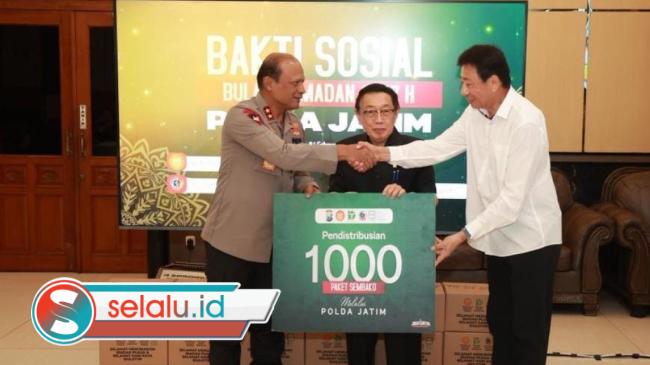 Polda Jatim Salurkan Paket Sembako dari Yayasan Bakti Persatuan dalam Momen Imlek dan Ramadan 2026