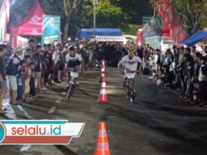 Pertama Digelar, BMX Night Drag Race di Kraksaan Probolinggo Sedot Animo Ratusan Peserta