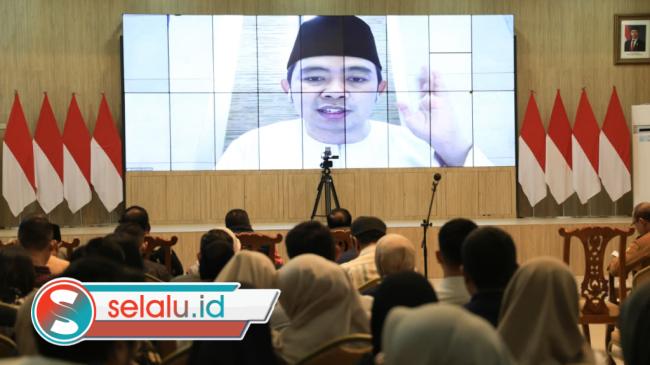 Momen Bupati Jember Fawait Kawal Langsung Program MBG dari Mekah