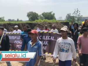 Rusak Lahan Pertanian, Galian C di Mojokerto Didemo Warga hingga Mahasiswa