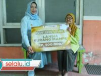 Pemkot Mojokerto Bersama Pos Indonesia Salurkan Bansos Bagi 1.077 Lansia Kurang Mampu